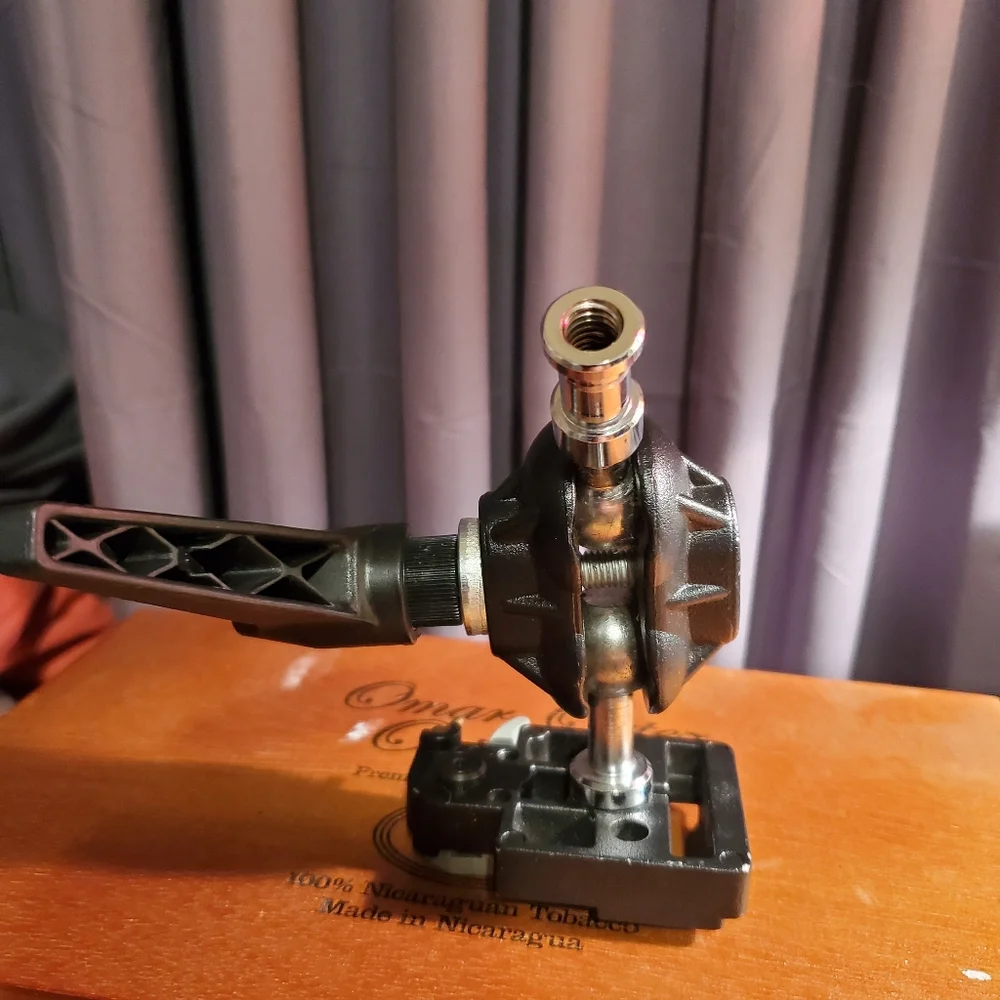 Camara mount 2 2 studs clamp & grip for photography